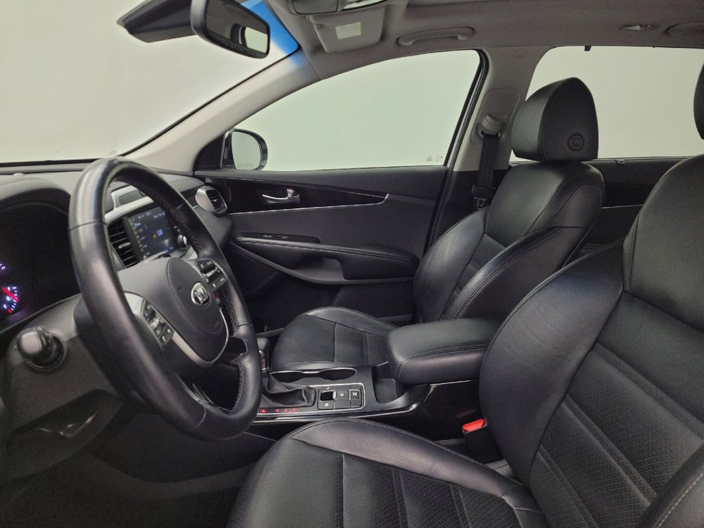 Used 2019 Kia Sorento EX w/ EX Touring Package image 17