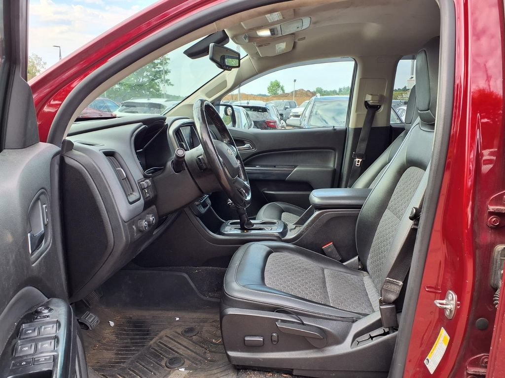 Used 2019 Chevrolet Colorado Z71 AWD/4WD image 19