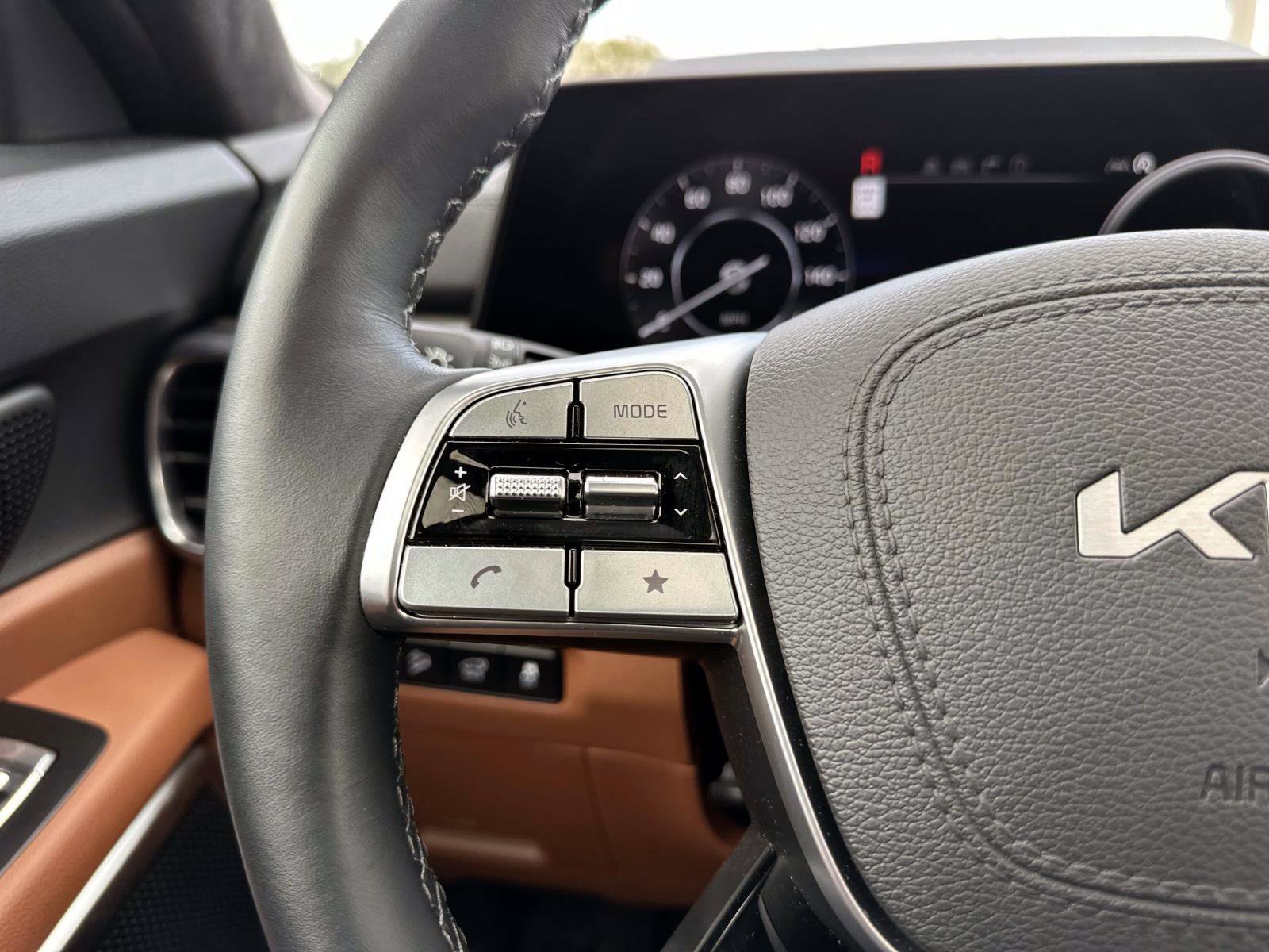 Used 2025 Kia Telluride SX Prestige X-Line image 31