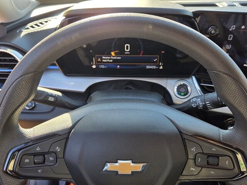 Used 2025 Chevrolet Trax LT image 22