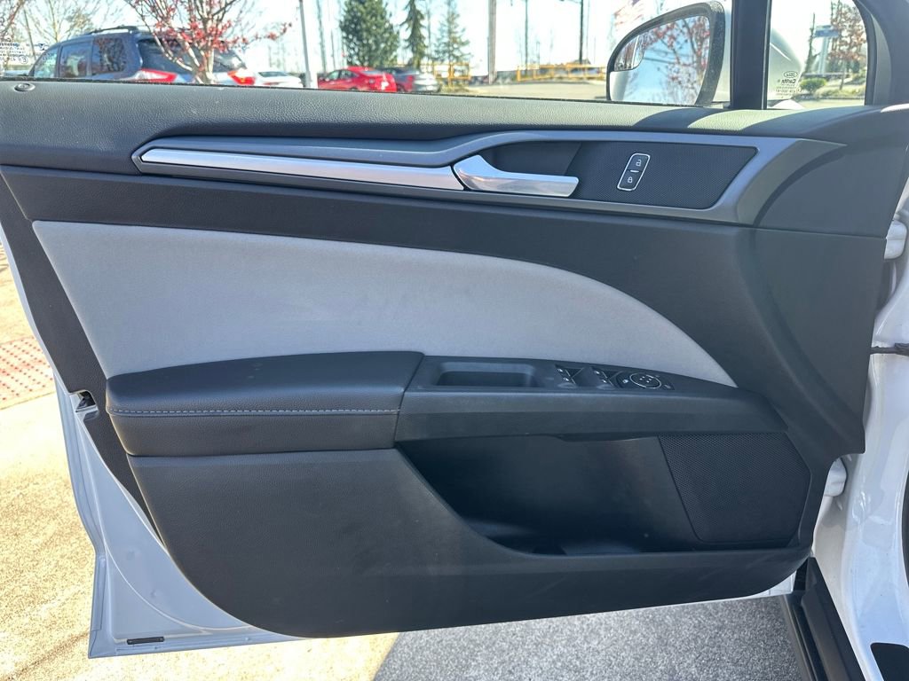 Used 2013 Ford Fusion S image 10