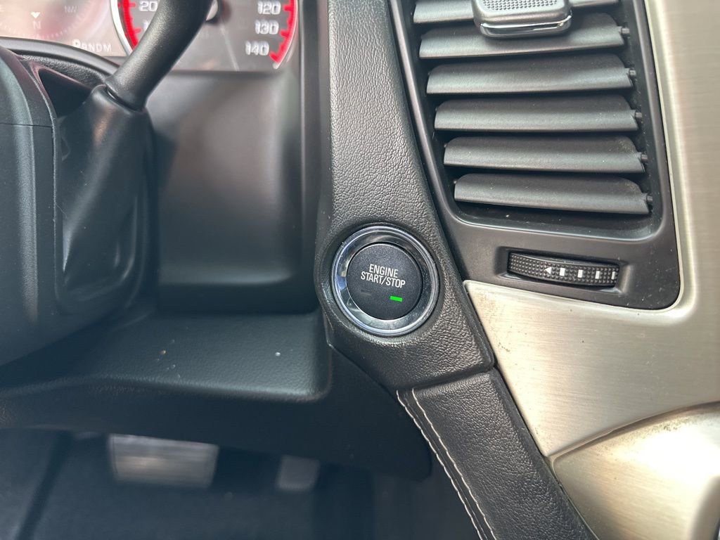 Used 2016 GMC Yukon Denali w/ Open Road Package image 10