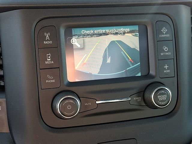 Used 2024 RAM 2500 Tradesman w/ Chrome Appearance Group image 17