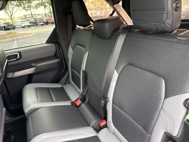 Used 2023 Ford Bronco Black Diamond AWD/4WD image 14