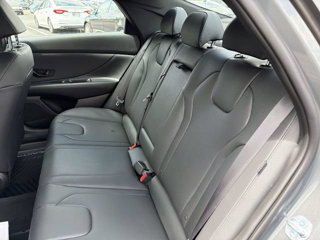 New 2026 Hyundai Elantra SEL Sport FWD image 20