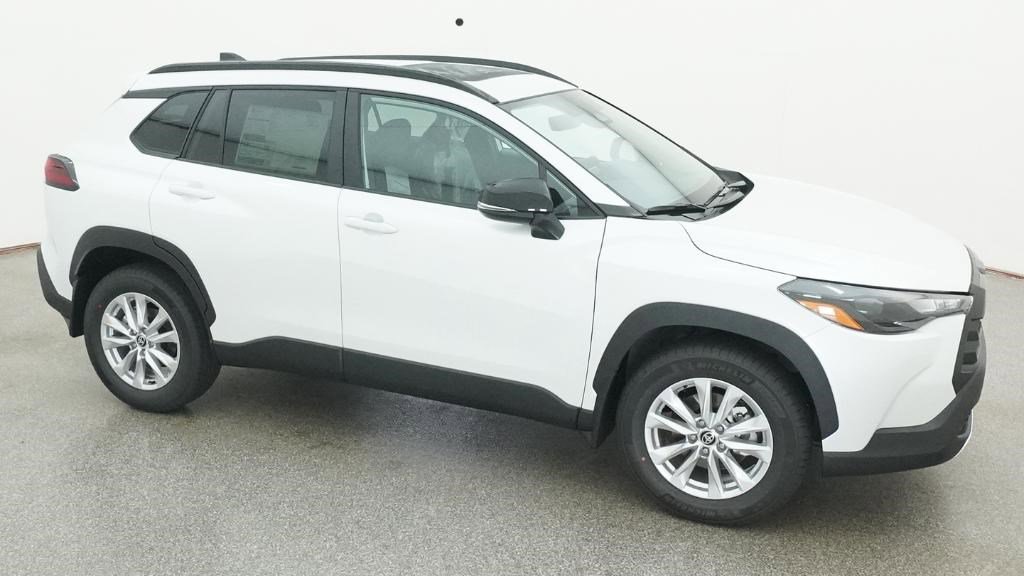 New 2026 Toyota Corolla Cross LE image 18