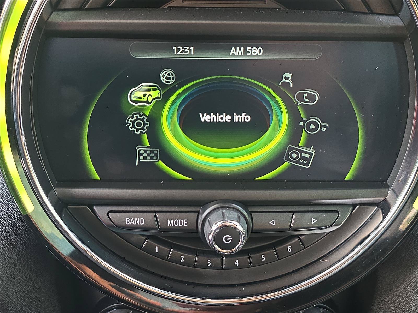 Used 2018 MINI Cooper S FWD image 16