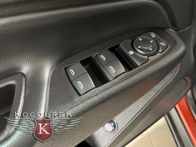 Used 2020 Chevrolet Equinox LT image 19