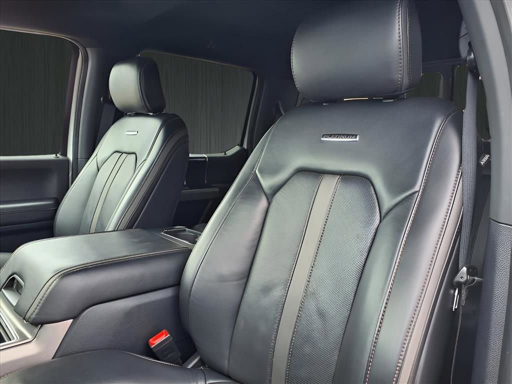 Used 2022 Ford F250 Platinum image 17