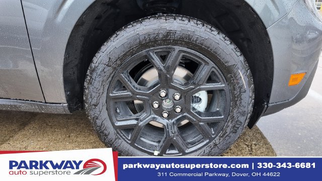 New 2026 Ford Maverick Lariat w/ Black Appearance Package AWD/4WD image 10