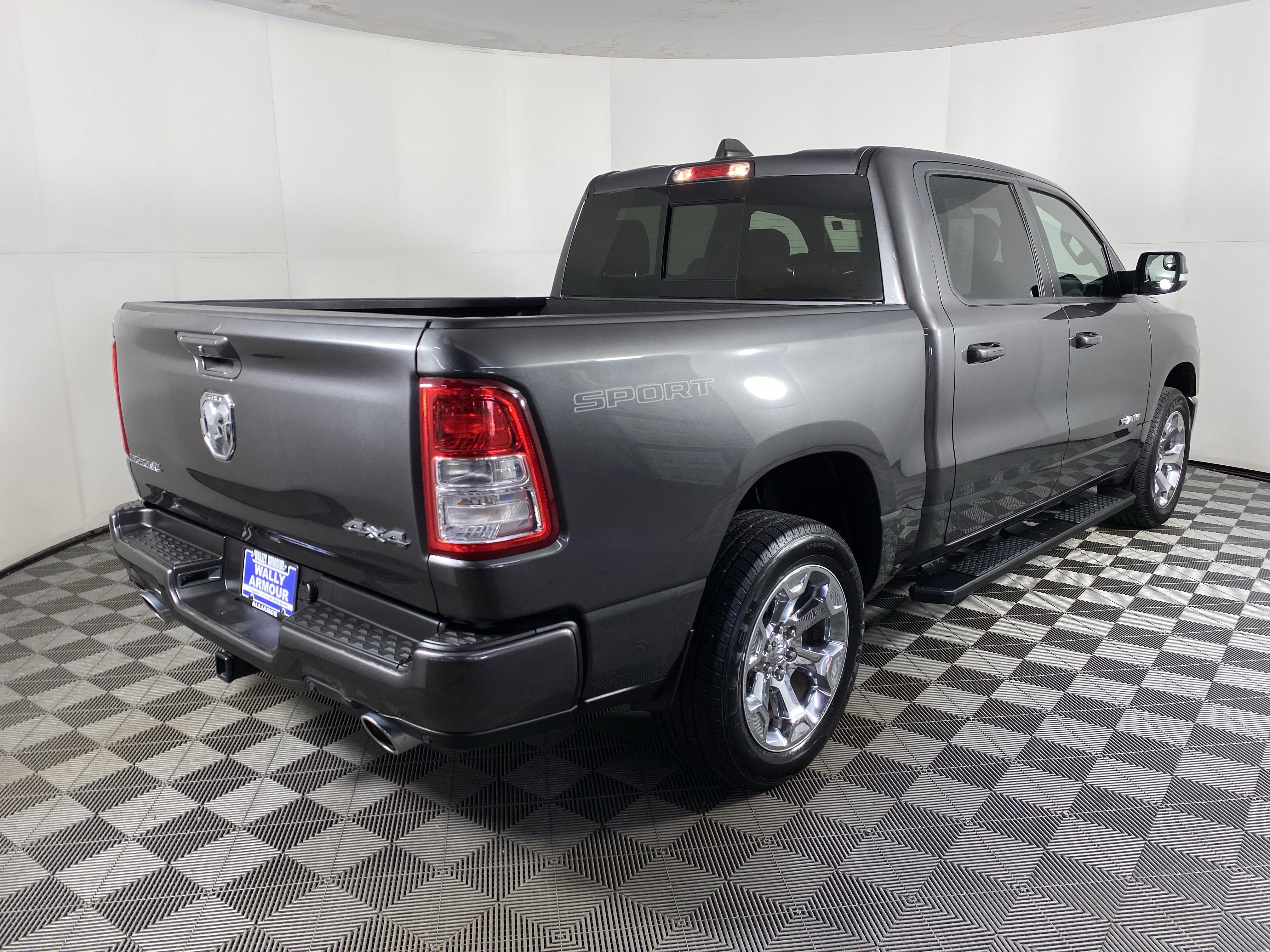 Used 2022 RAM 1500 Big Horn image 8