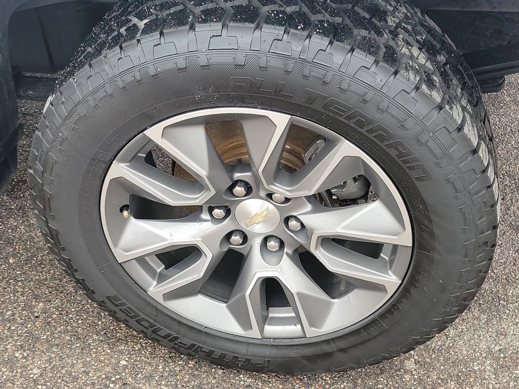 Used 2019 Chevrolet Silverado 1500 LT w/ All-Star Edition image 36