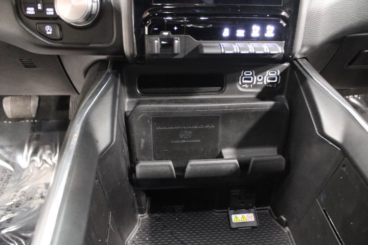 Used 2021 RAM 1500 Laramie AWD/4WD image 33