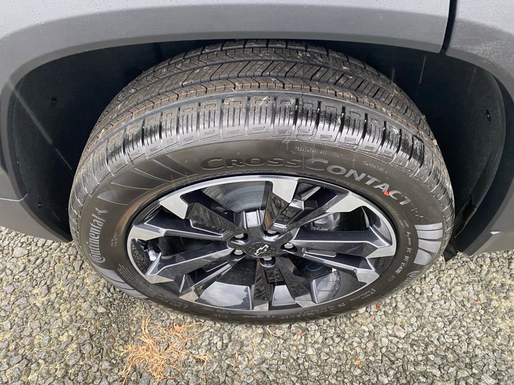 New 2026 Chevrolet Equinox RS w/ Convenience Package III image 24