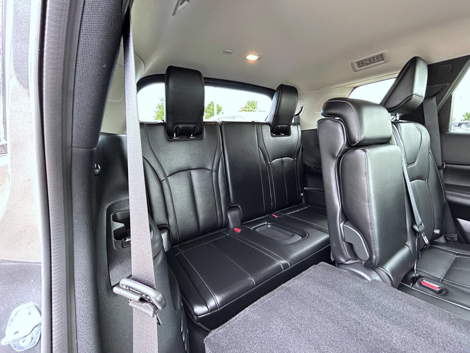 Certified 2025 INFINITI QX60 Pure AWD/4WD image 19