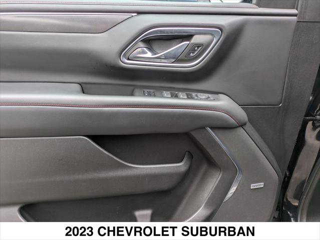 Used 2023 Chevrolet Suburban RST w/ Luxury Package image 11