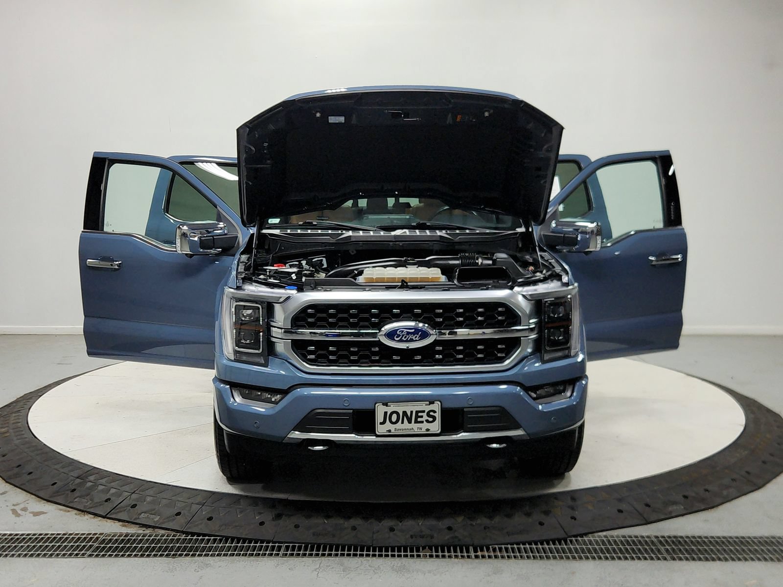 Used 2023 Ford F150 Platinum w/ Equipment Group 701A High AWD/4WD image 11