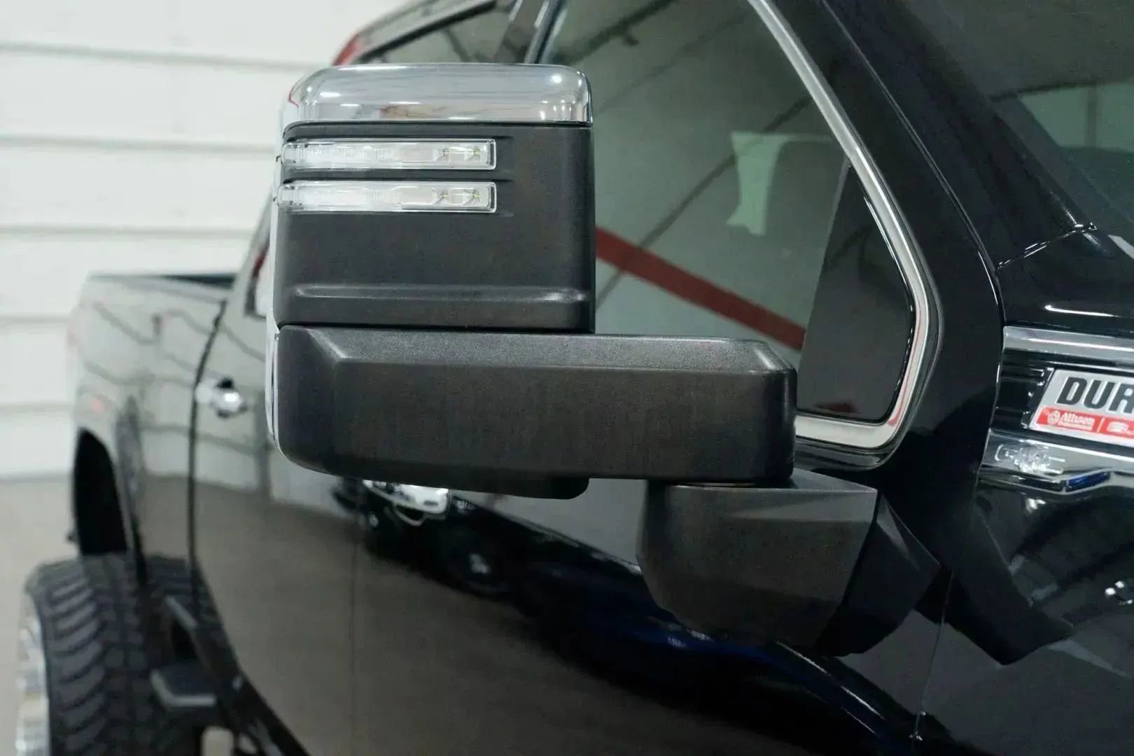 Used 2022 GMC Sierra 2500 Denali w/ Denali Ultimate Package image 12