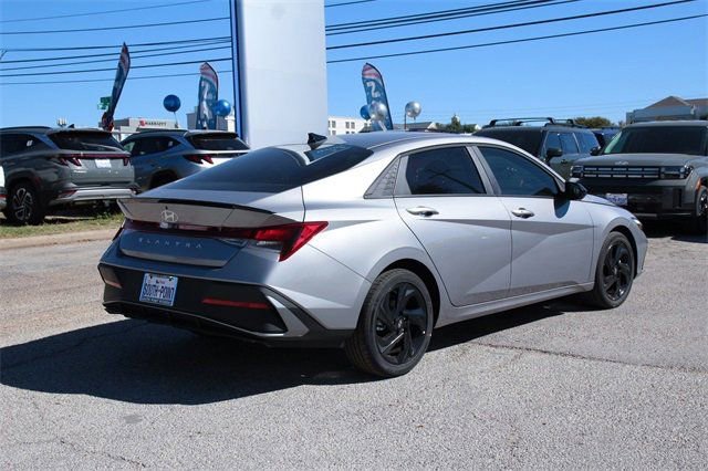 Certified 2026 Hyundai Elantra Sport image 5