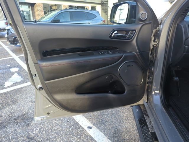 Used 2025 Dodge Durango GT image 15