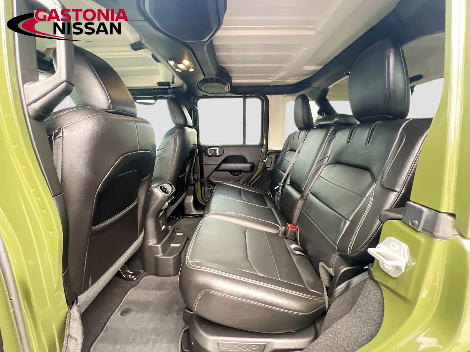 Used 2021 Jeep Wrangler Unlimited Sahara w/ Cold Weather Group image 33