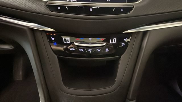 Used 2021 Cadillac XT5 Premium Luxury FWD image 22