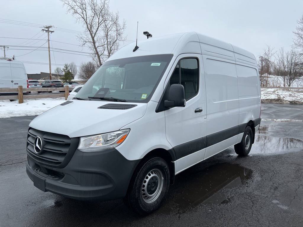 New 2025 Mercedes-Benz Sprinter 2500 image 3