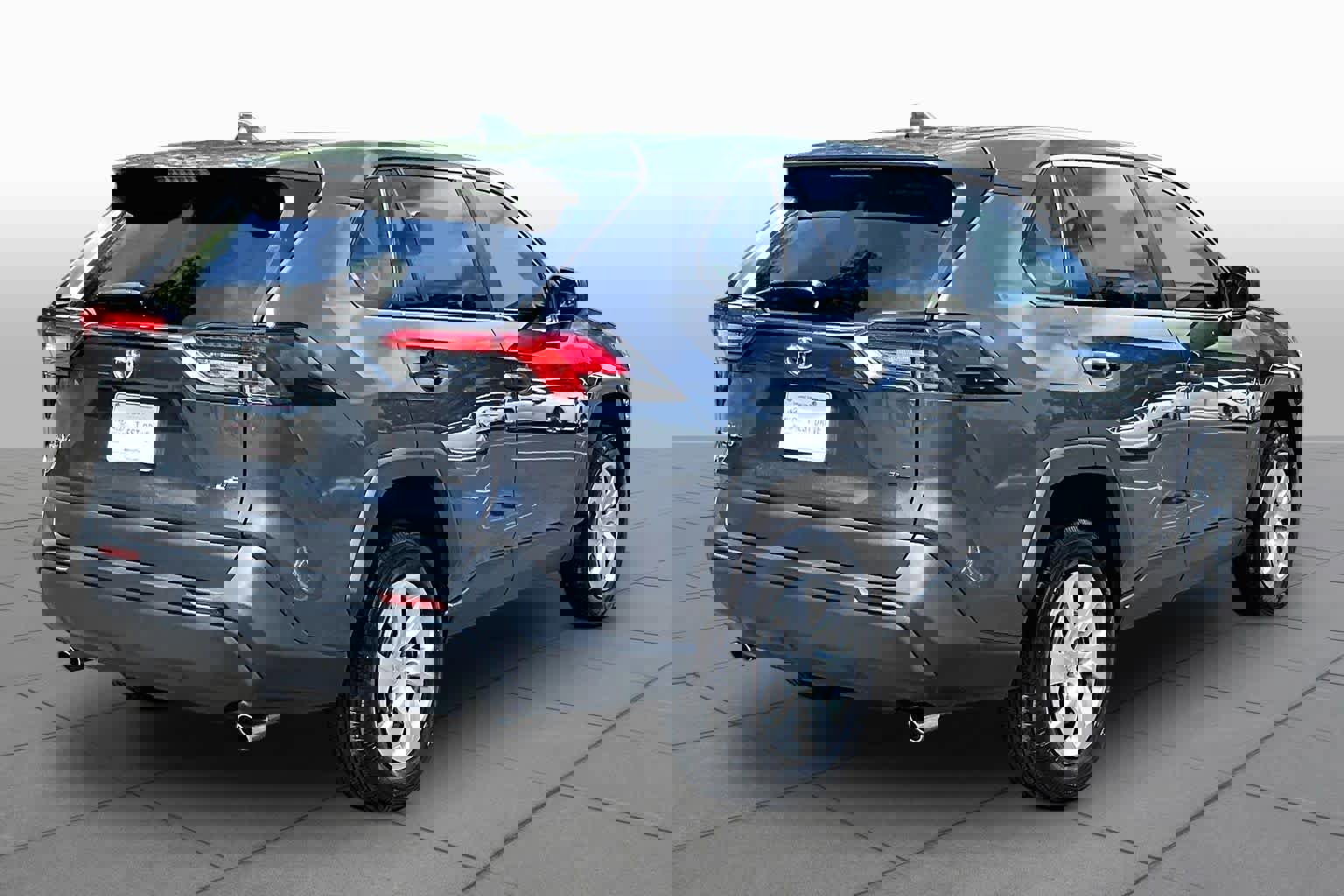 Used 2024 Toyota RAV4 LE FWD image 13