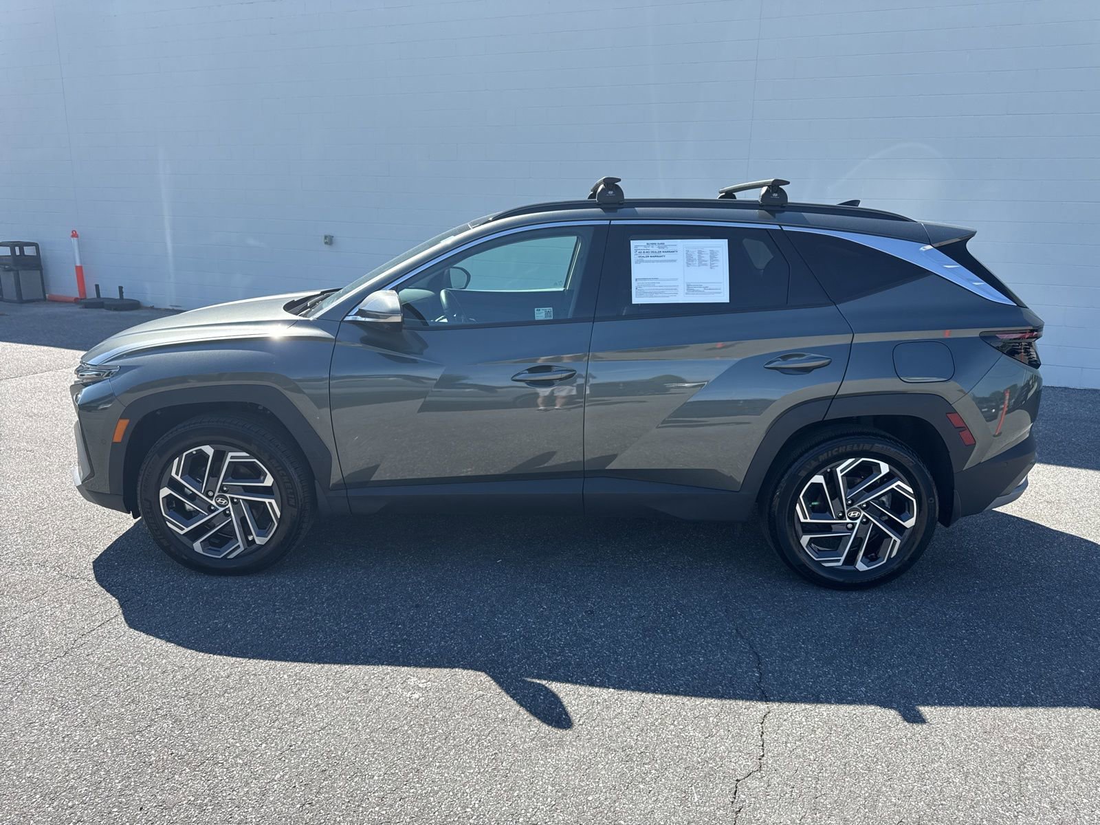 Certified 2025 Hyundai Tucson Limited image 4