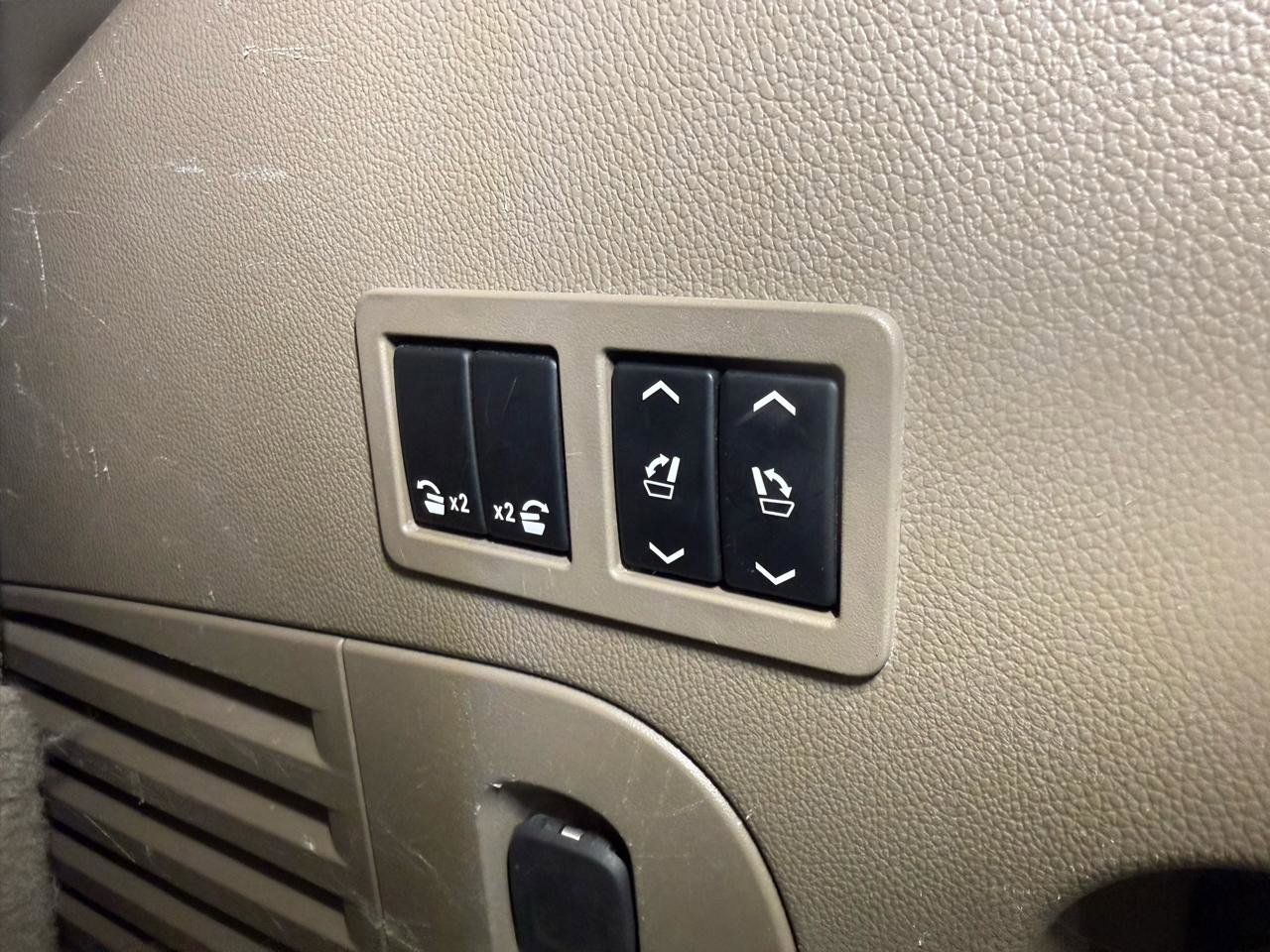 Used 2019 Chevrolet Tahoe Premier image 38