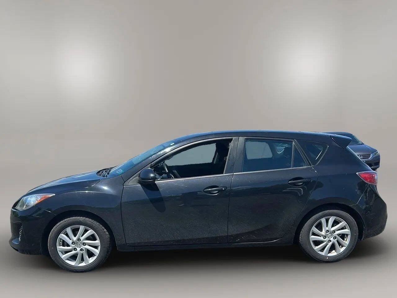 Used 2012 MAZDA MAZDA3 i Touring FWD image 4