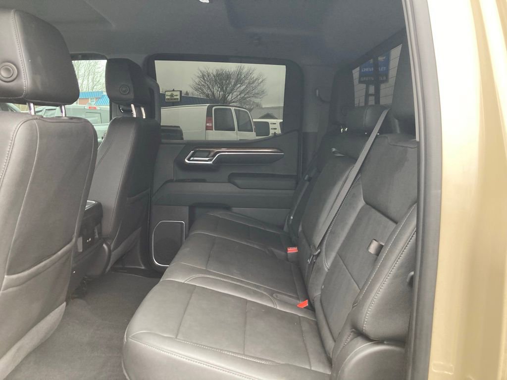 Used 2022 Chevrolet Silverado 1500 LT Trail Boss w/ LT Trail Boss Premium Package AWD/4WD image 21
