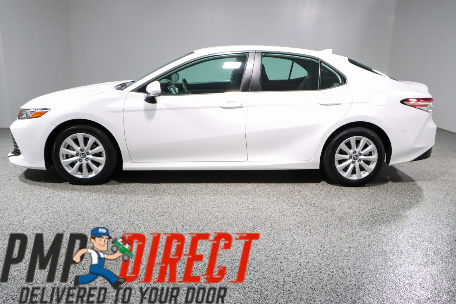 Used 2020 Toyota Camry LE image 10