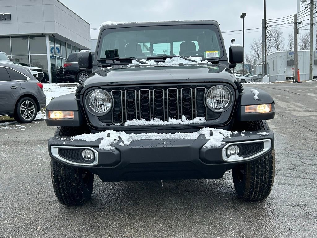 New 2026 Jeep Gladiator Sport image 3