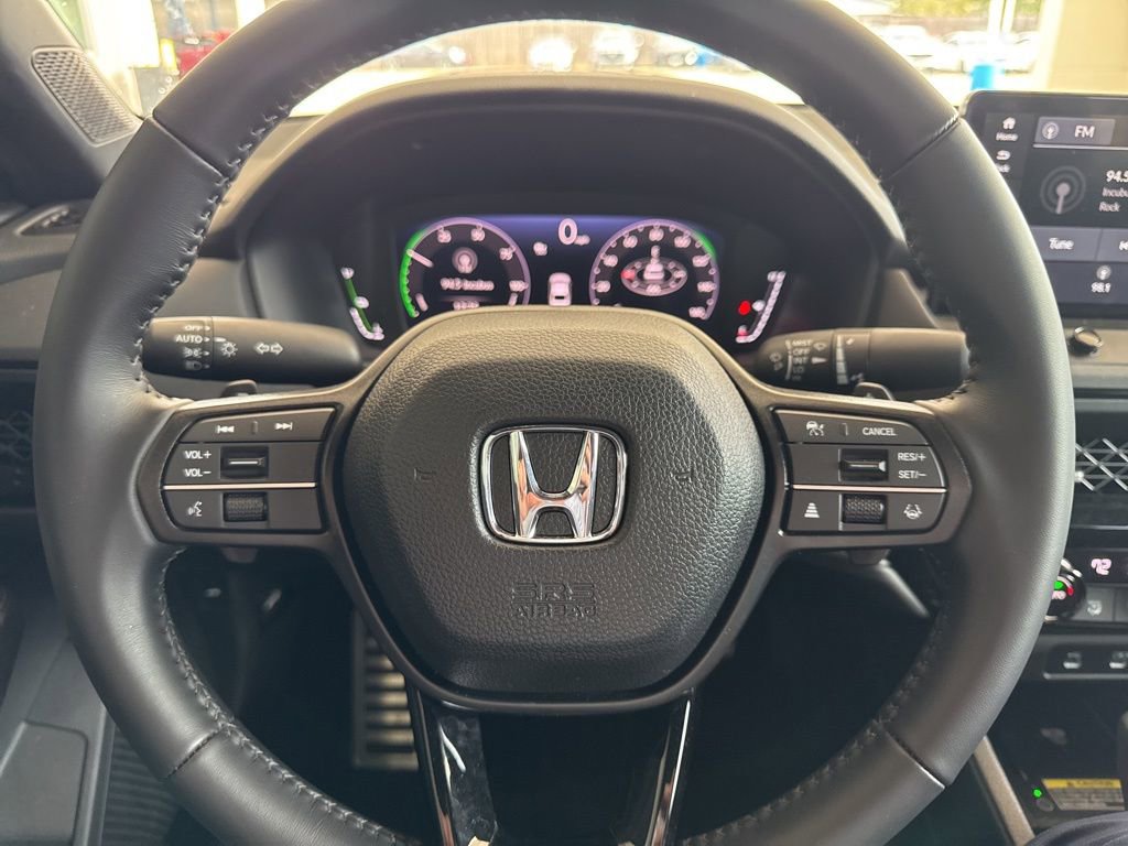 Used 2025 Honda Accord Sport image 18