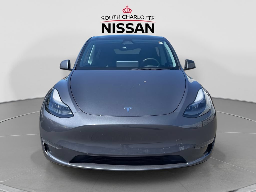Used 2023 Tesla Model Y Long Range AWD/4WD image 2