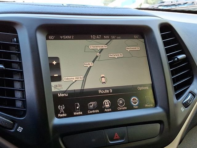 Used 2016 Jeep Cherokee Limited AWD/4WD image 18