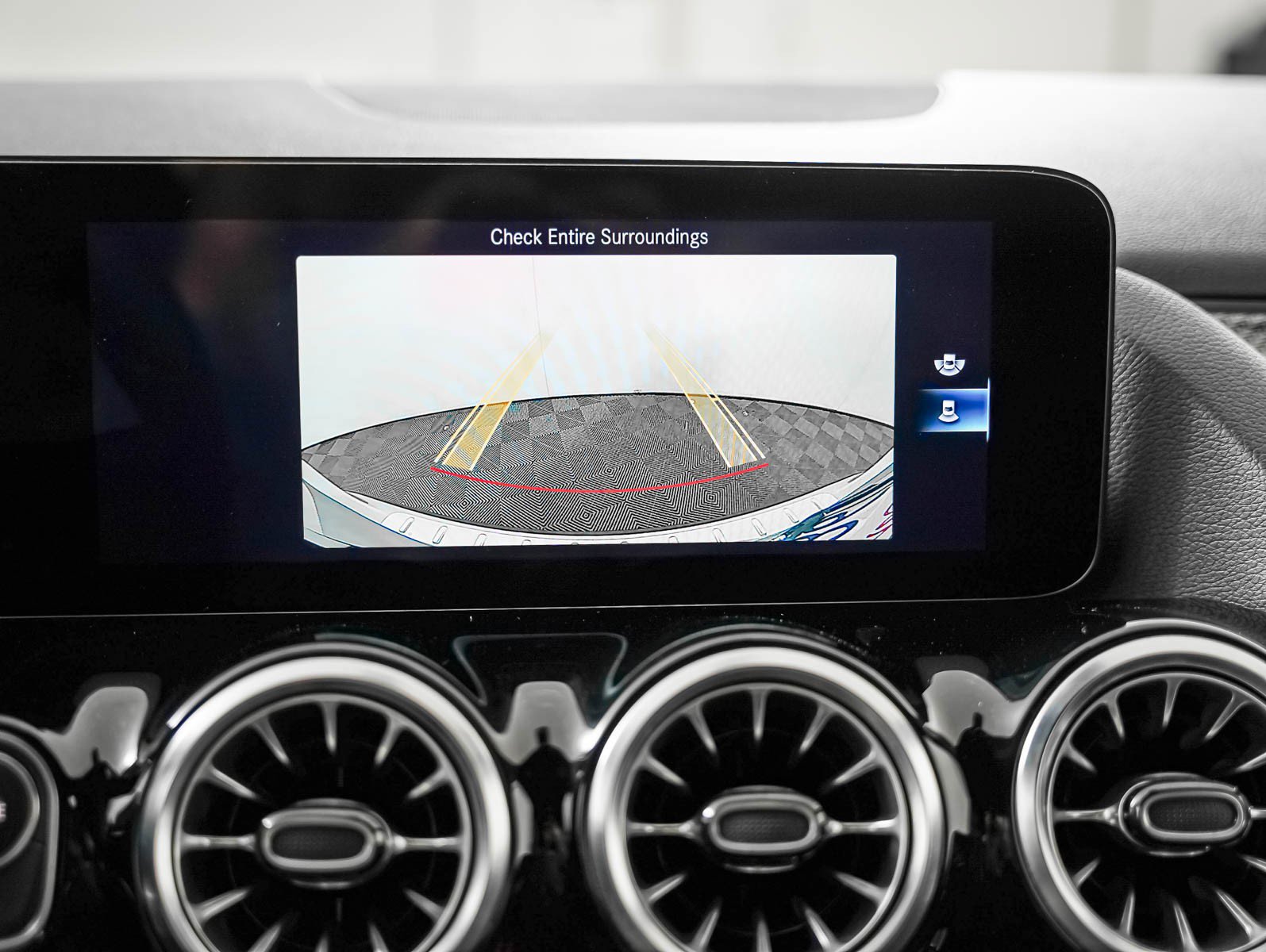 Certified 2023 Mercedes-Benz GLA 250 4MATIC image 21