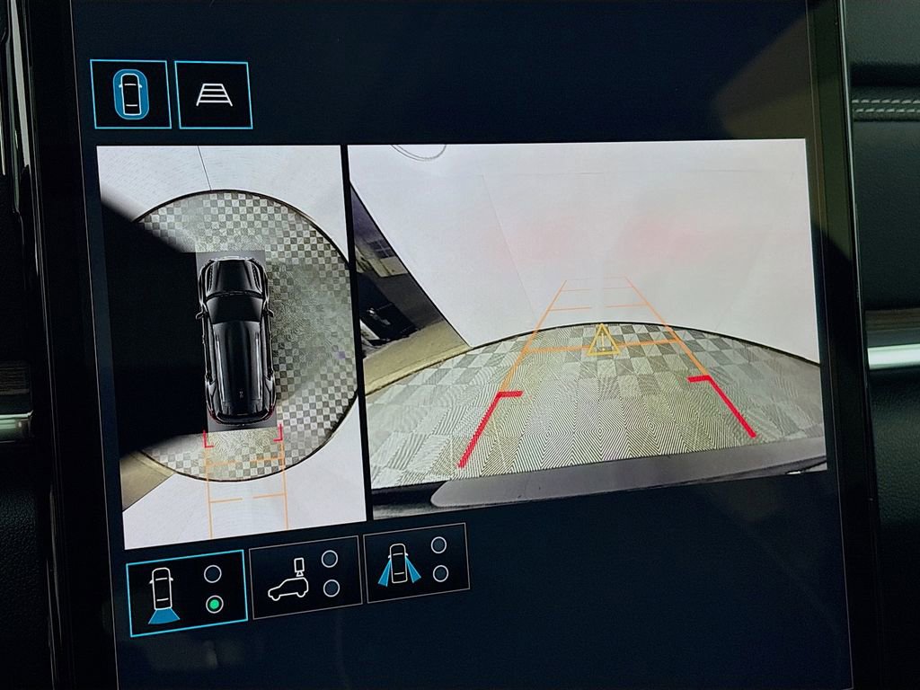 New 2026 GMC Terrain Denali w/ LPO, Black Badging Package image 14