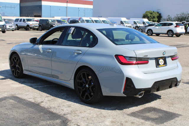Used 2026 BMW 330i xDrive Sedan AWD/4WD image 6