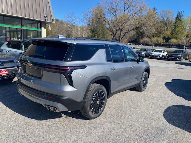 New 2026 Chevrolet Traverse LT AWD/4WD image 4