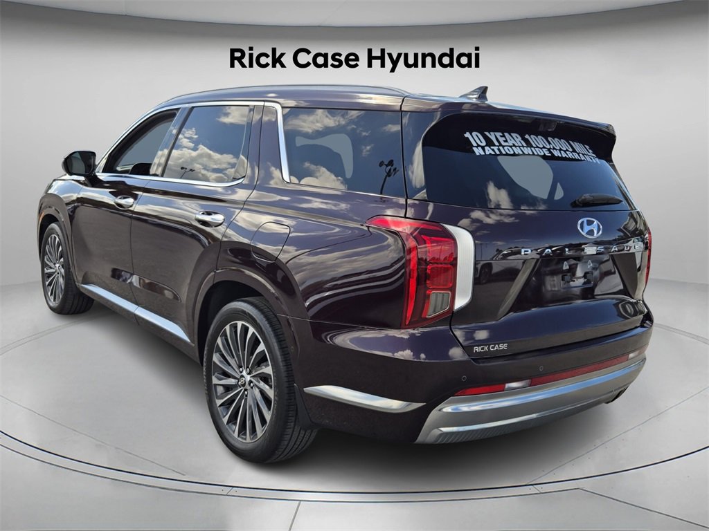 Used 2024 Hyundai Palisade Calligraphy image 8
