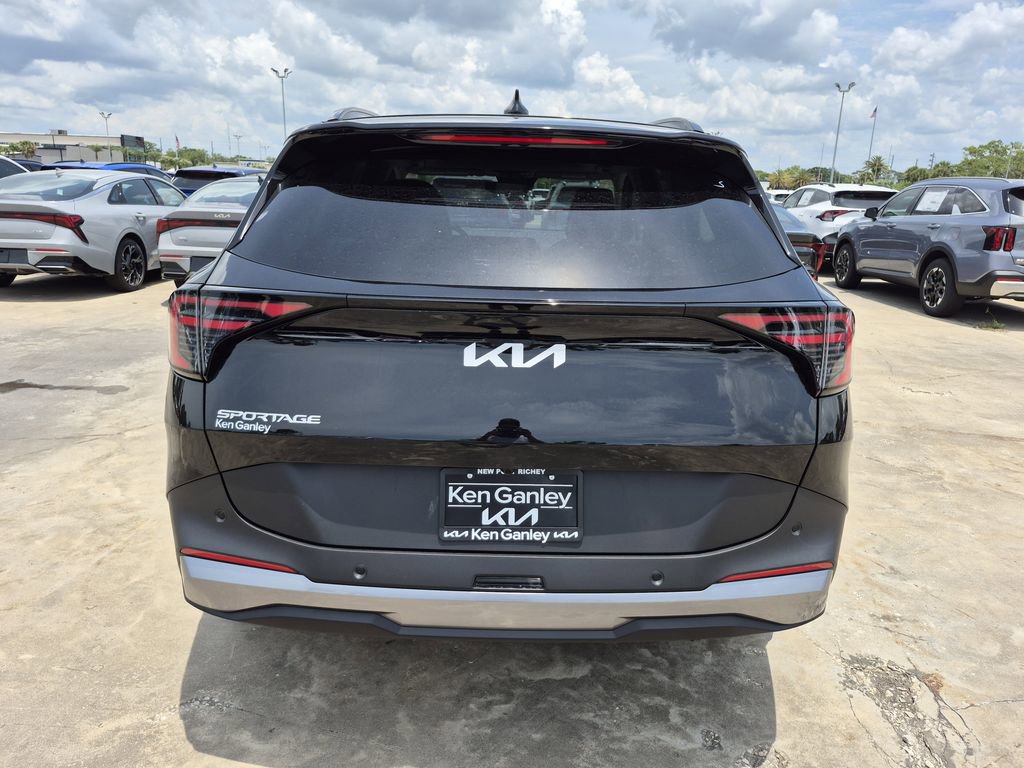 New 2026 Kia Sportage EX w/ EX Panorama Roof Package FWD image 7