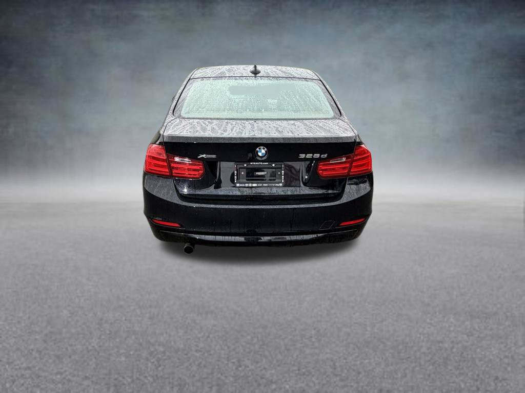 Used 2014 BMW 328d xDrive Sedan AWD/4WD image 4