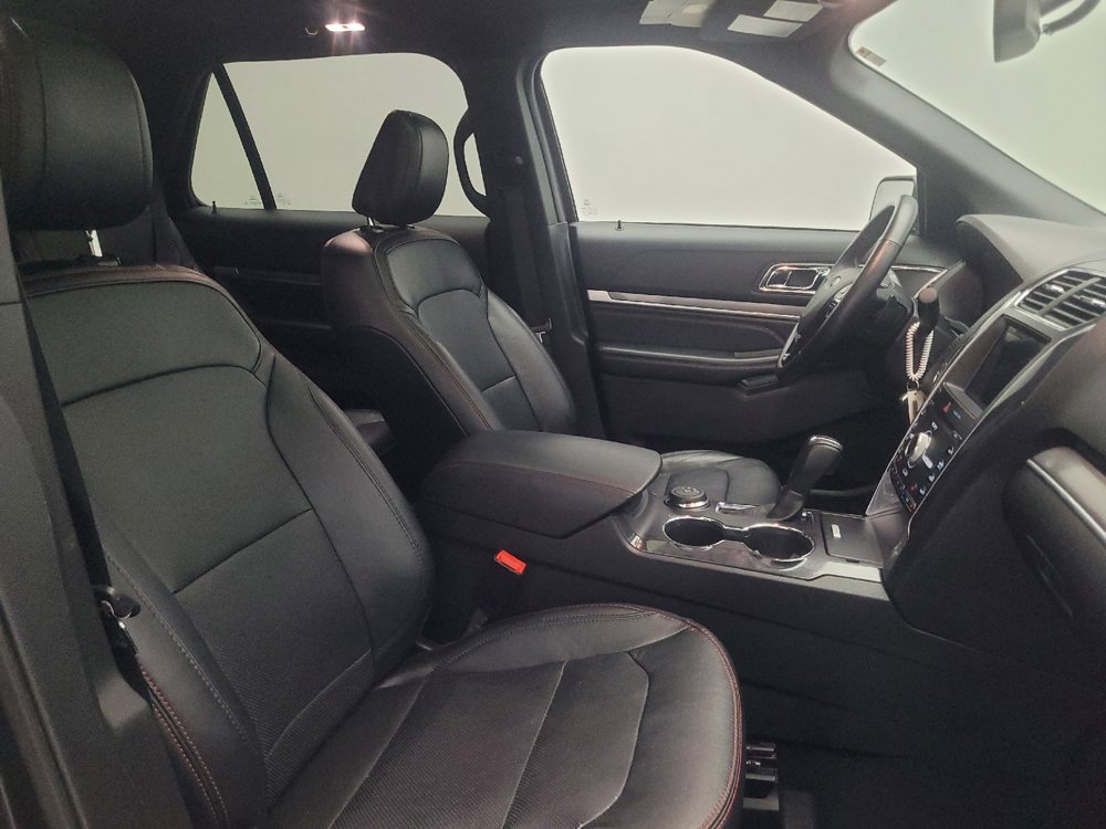 Used 2019 Ford Explorer Sport AWD/4WD image 21