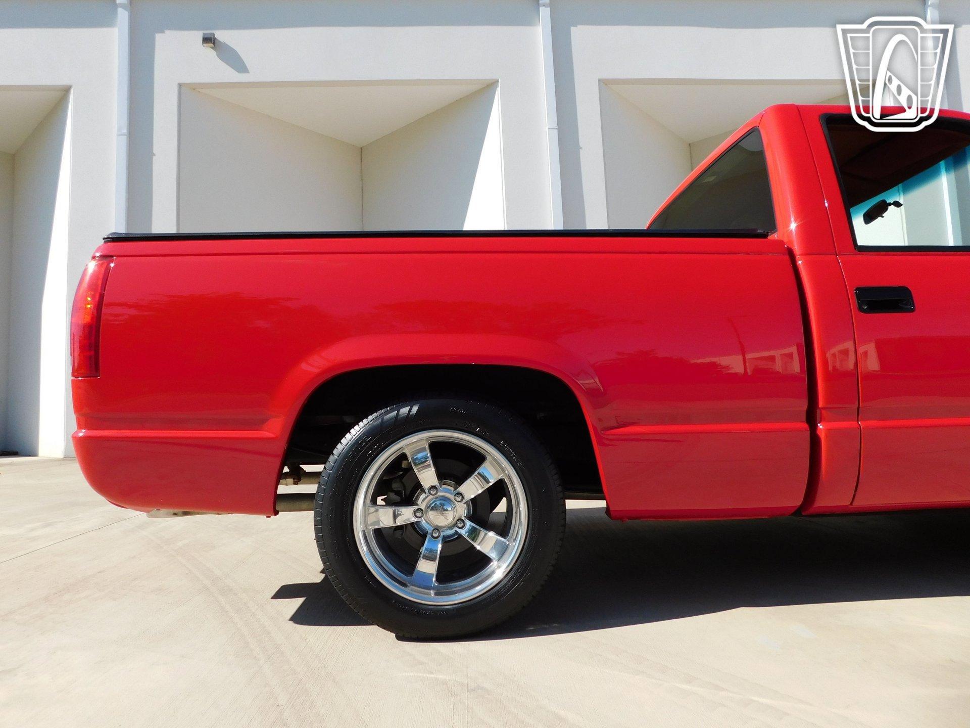 Used 1993 Chevrolet Silverado 1500 2WD Regular Cab image 27