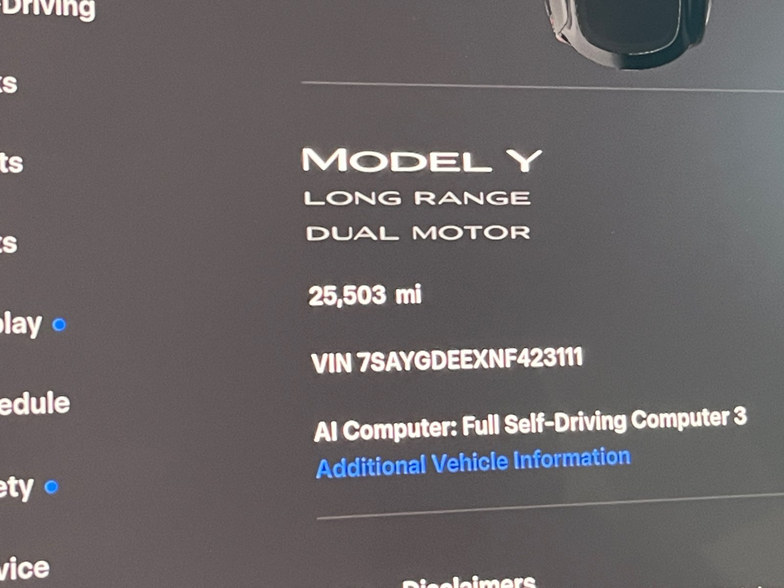 Used 2022 Tesla Model Y Long Range AWD/4WD image 16