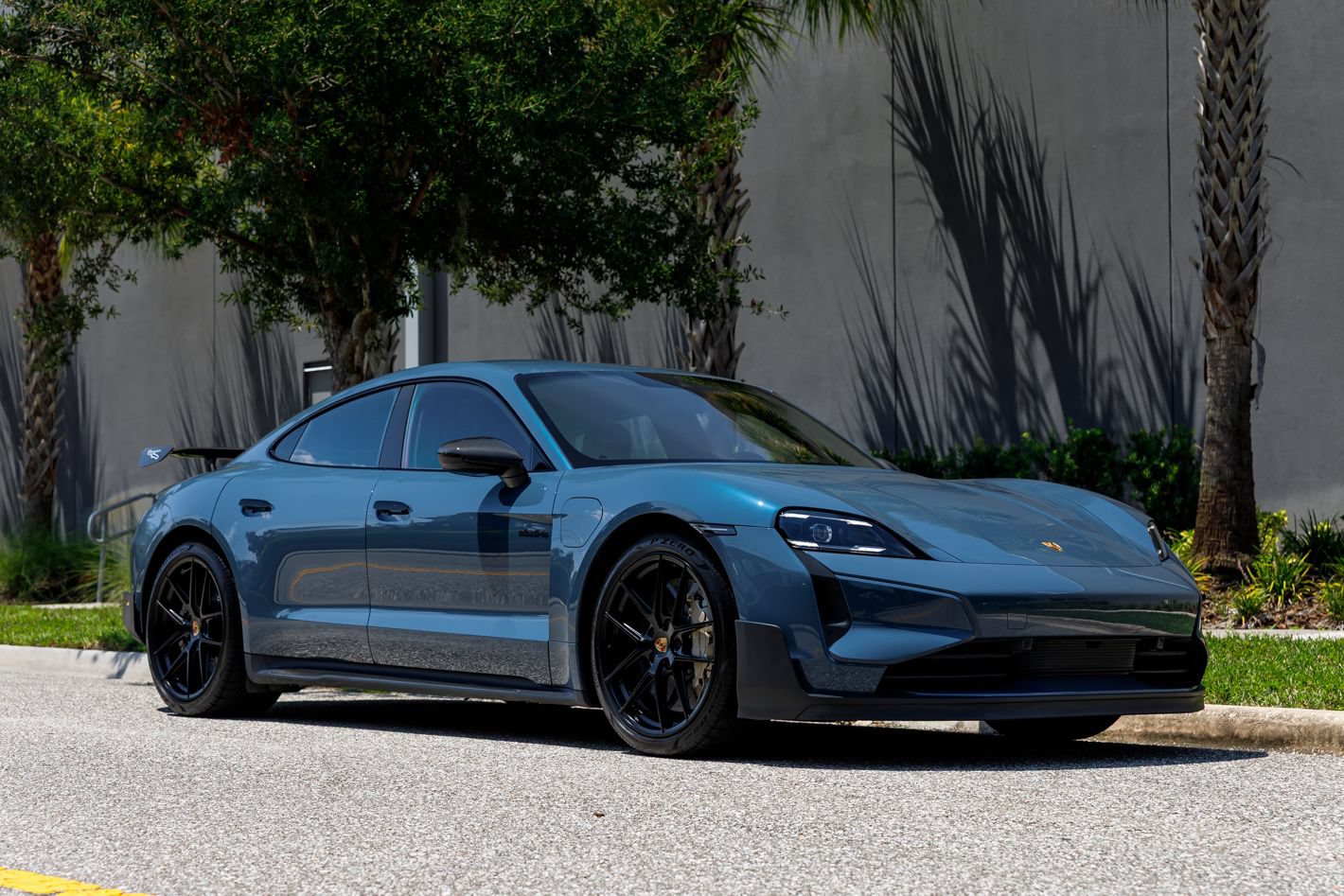 Used 2025 Porsche Taycan Turbo GT AWD/4WD image 1