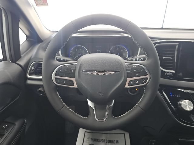 New 2026 Chrysler Voyager LX FWD image 26