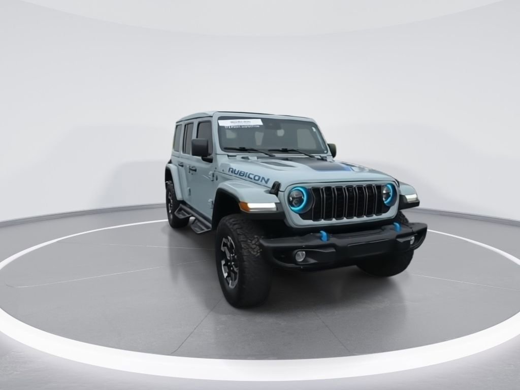 Used 2024 Jeep Wrangler Unlimited Rubicon 4xe image 2